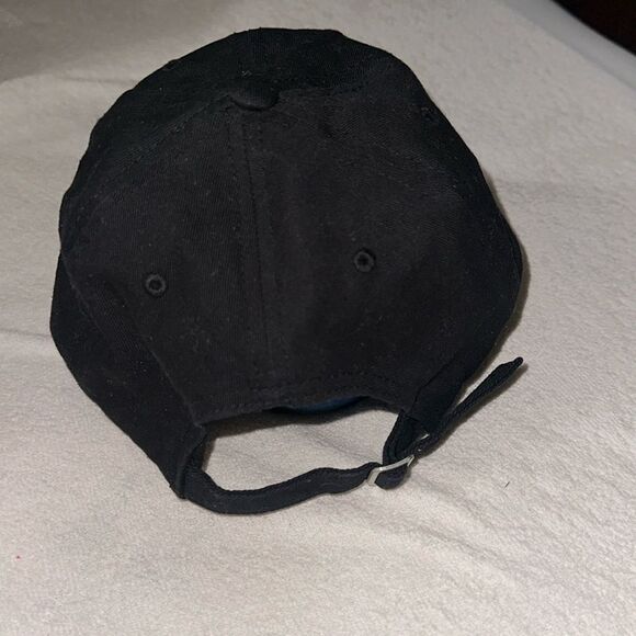 FRIENDS Black White Red Blue Yellow Unisex Embroidered Baseball Cap - Picture 5 of 9